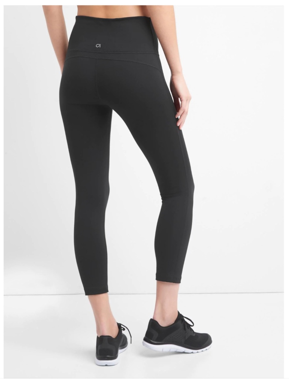 GAP 2 PAIR Blackout Leggings!